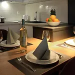 Deluxe Apartment Divia